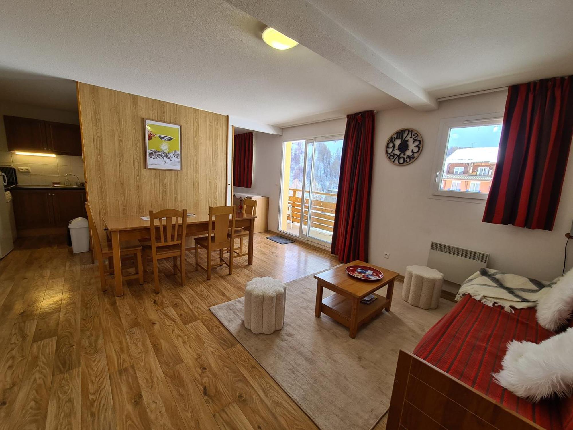 Grand Appartement Meuble La Foux D'Allos T3 6 A 8 Personnes Exteriér fotografie